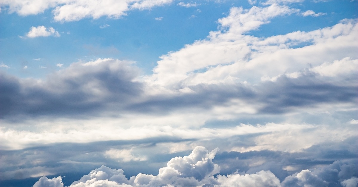 Image of cloud to represent cloud computing technology in financial markets.